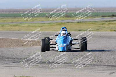 media/Mar-17-2024-CalClub SCCA (Sun) [[2f3b858f88]]/Group 4/Qualifying/